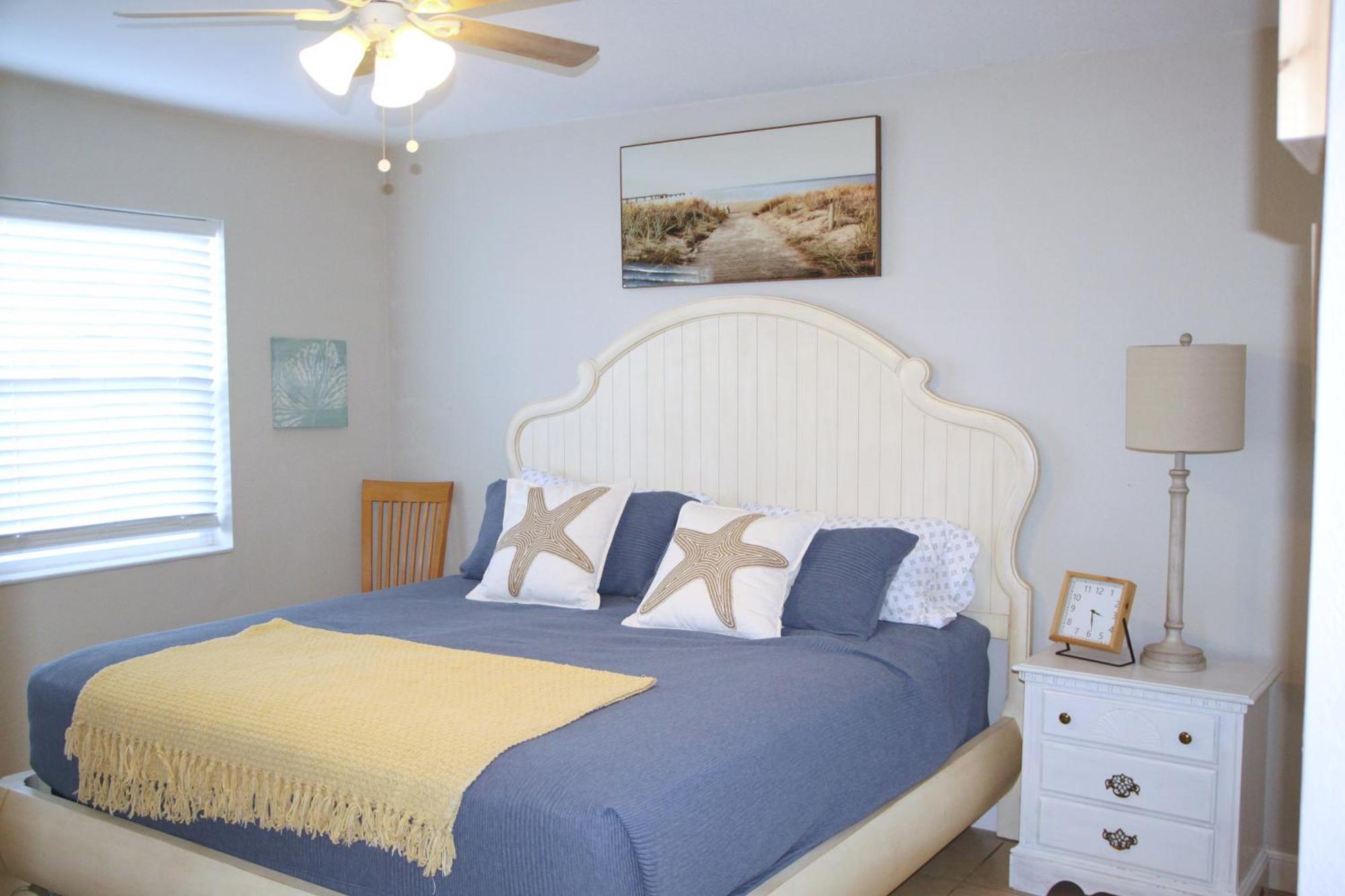 Naples Park Oasis - Cozy Two Bedroom Apartment Eksteriør bilde