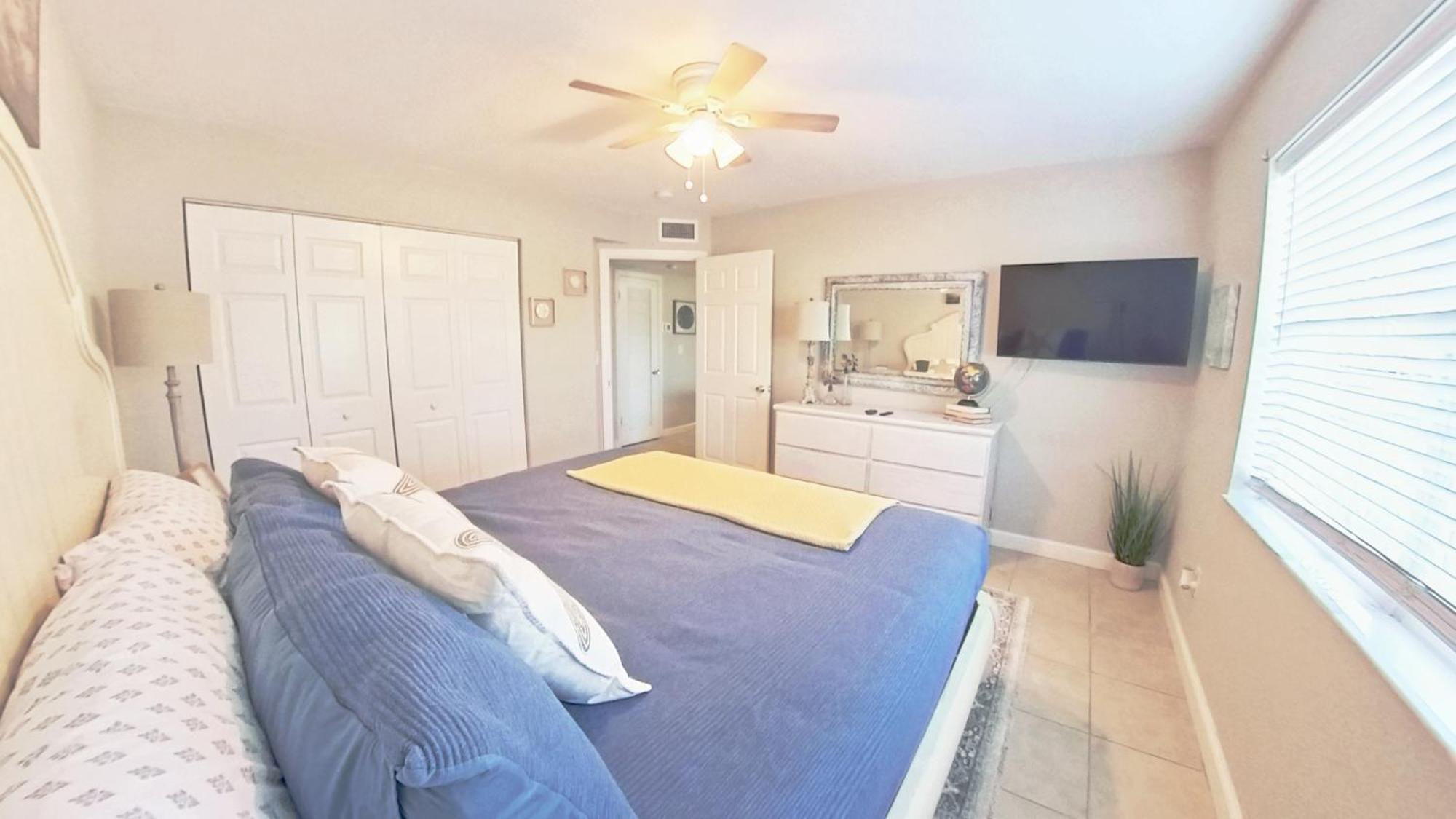 Naples Park Oasis - Cozy Two Bedroom Apartment Eksteriør bilde